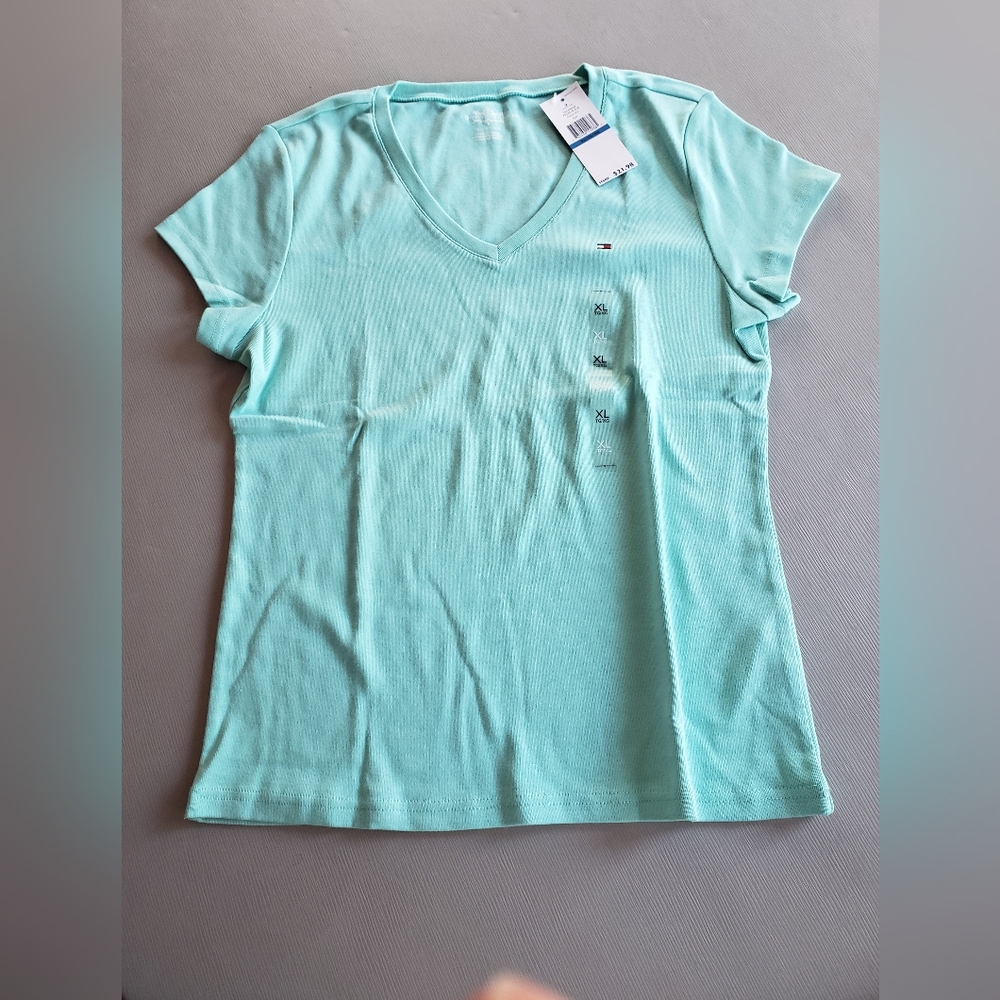 Womens XL Tommy Hilfiger short sleeve top, light Turquoise blue